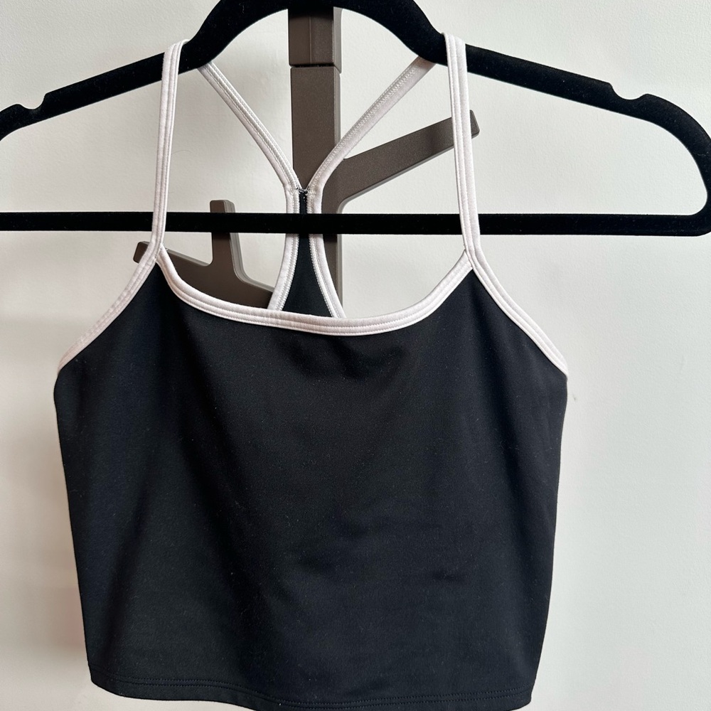 GAP Black and White Strappy Longline Sports Bra